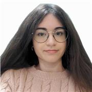 Studentessa diplomata, aiuto compiti materia italiano